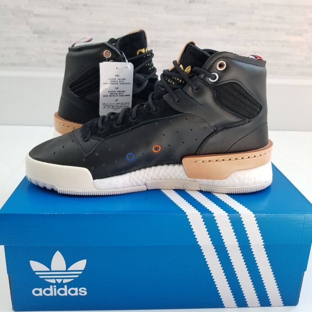 New ADIDAS Rivalry RM Sneakers - Picture 5 of 7